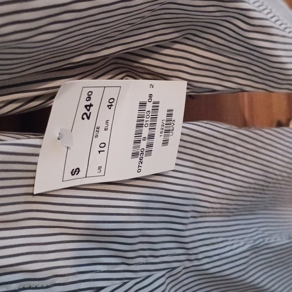 Top - Picture 6 of 6